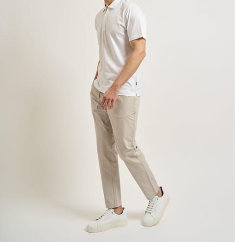 Open tapered trousers