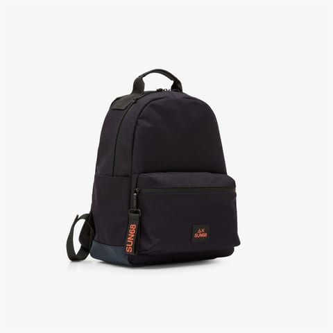 Egg backpack