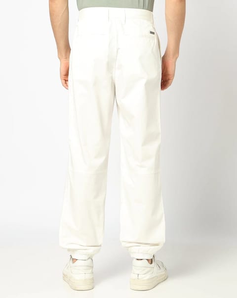 Off trousers